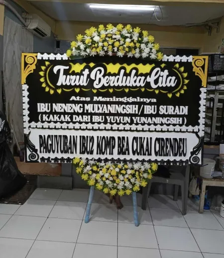 Papan Bunga Duka Senayan City