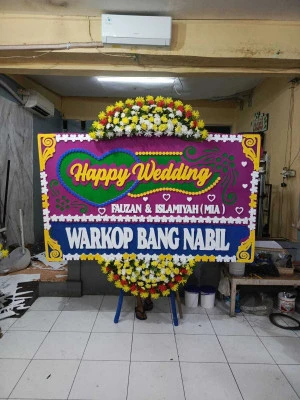 Papan Bunga di Senayan City