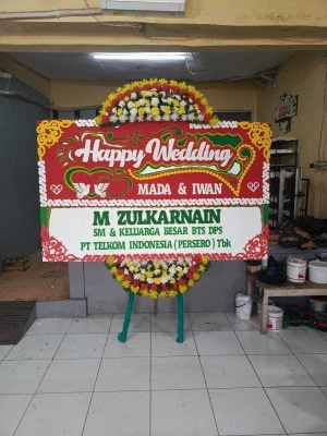 Papan Bunga di Senayan City